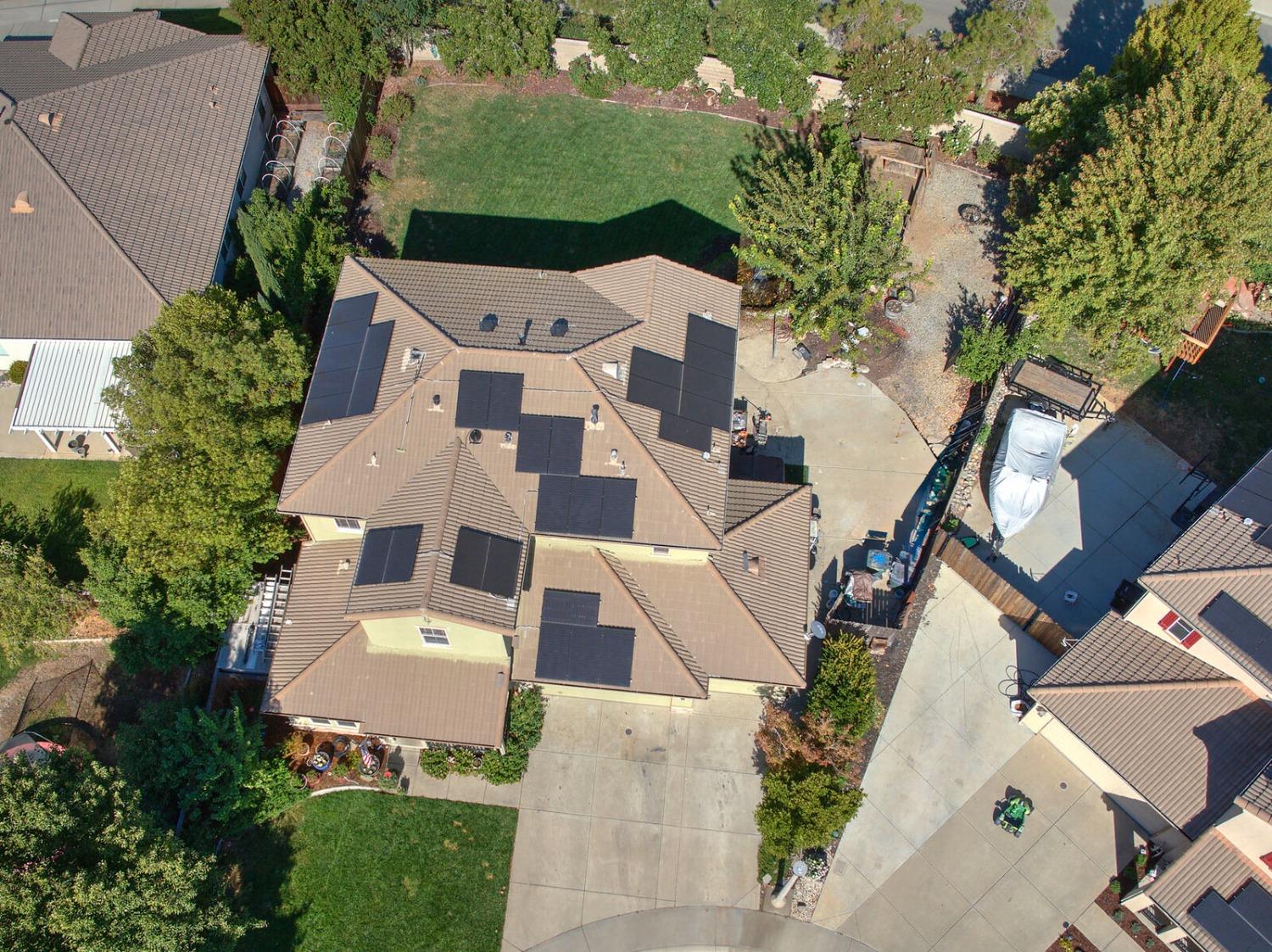 Photo of 206 Hambledon Ct in Lincoln, CA