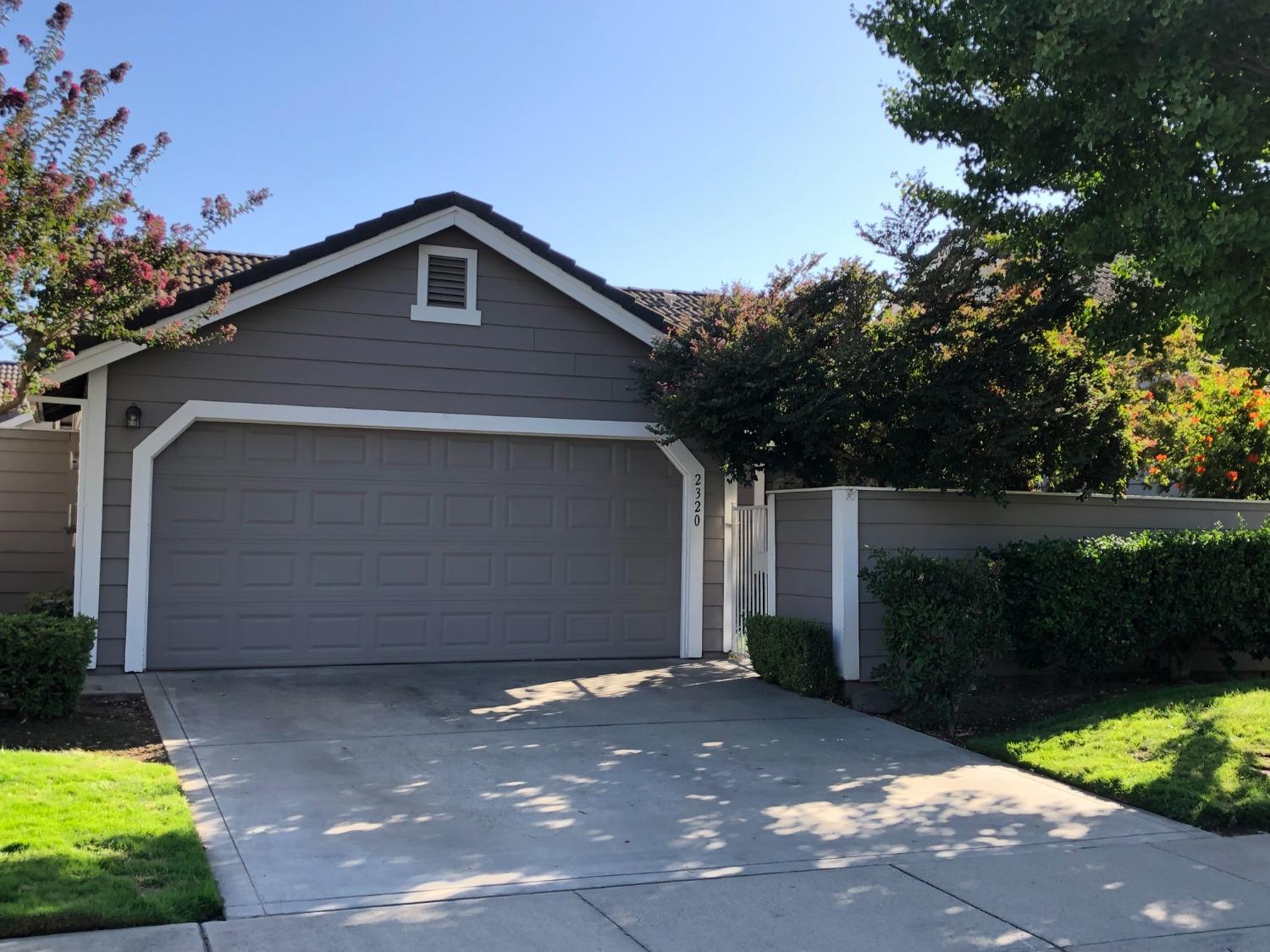 Photo of 2320 Denbigh Dr in Modesto, CA