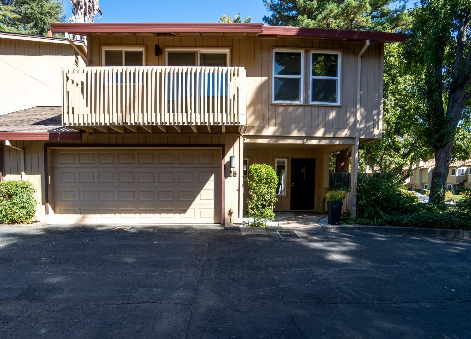 Photo of 25 Quay Ct in Sacramento, CA