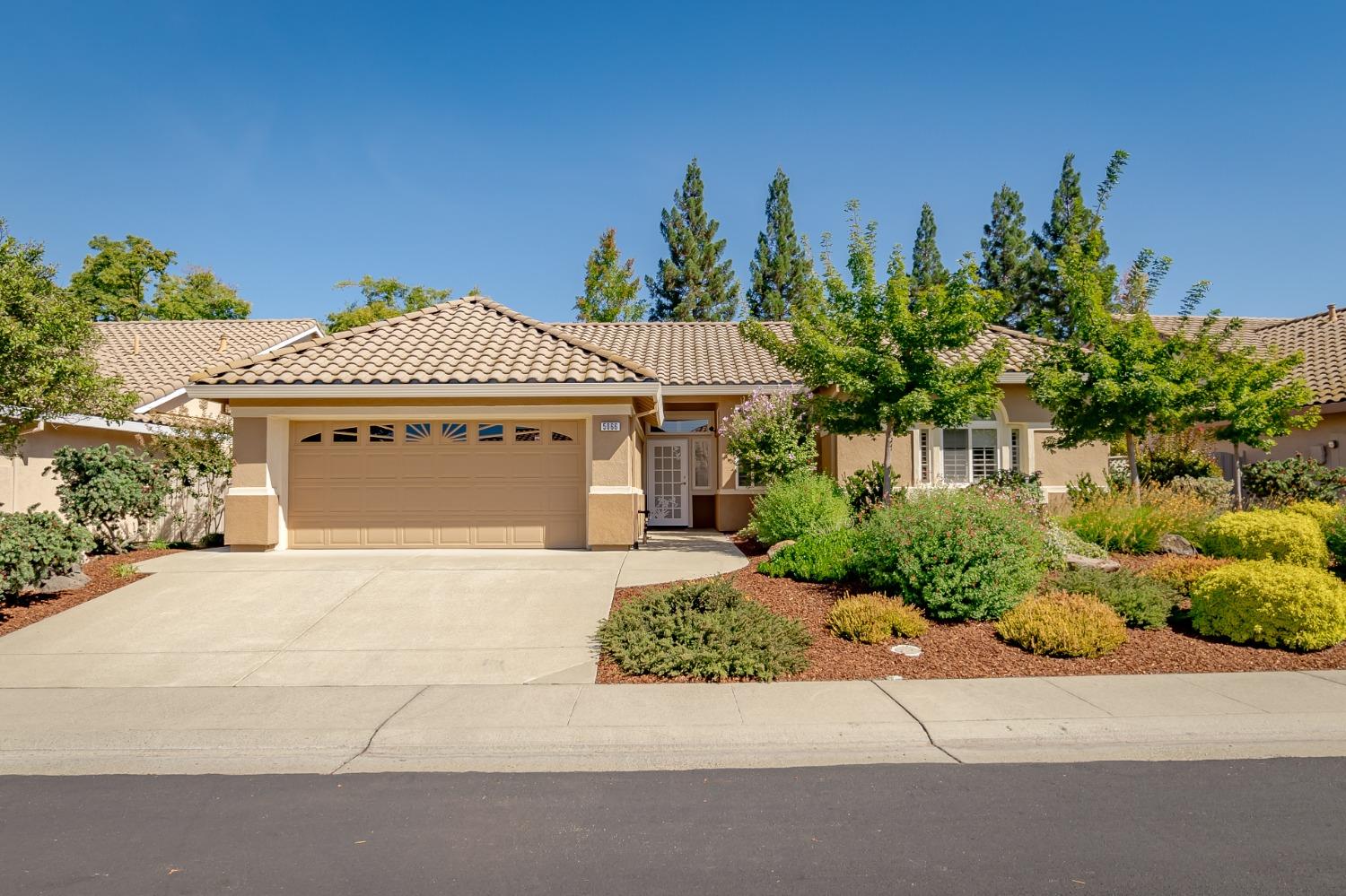 Photo of 5066 Dragonfly Ln in Roseville, CA