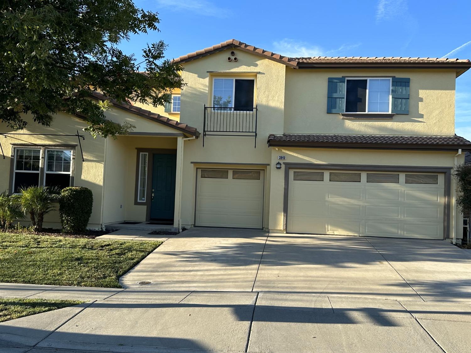 Photo of 3840 Fowler Rd in West Sacramento, CA