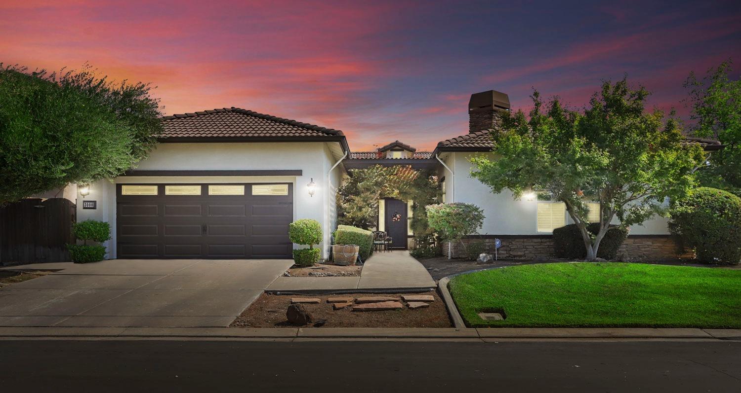 Photo of 3000 Sundance Lake Dr in Modesto, CA