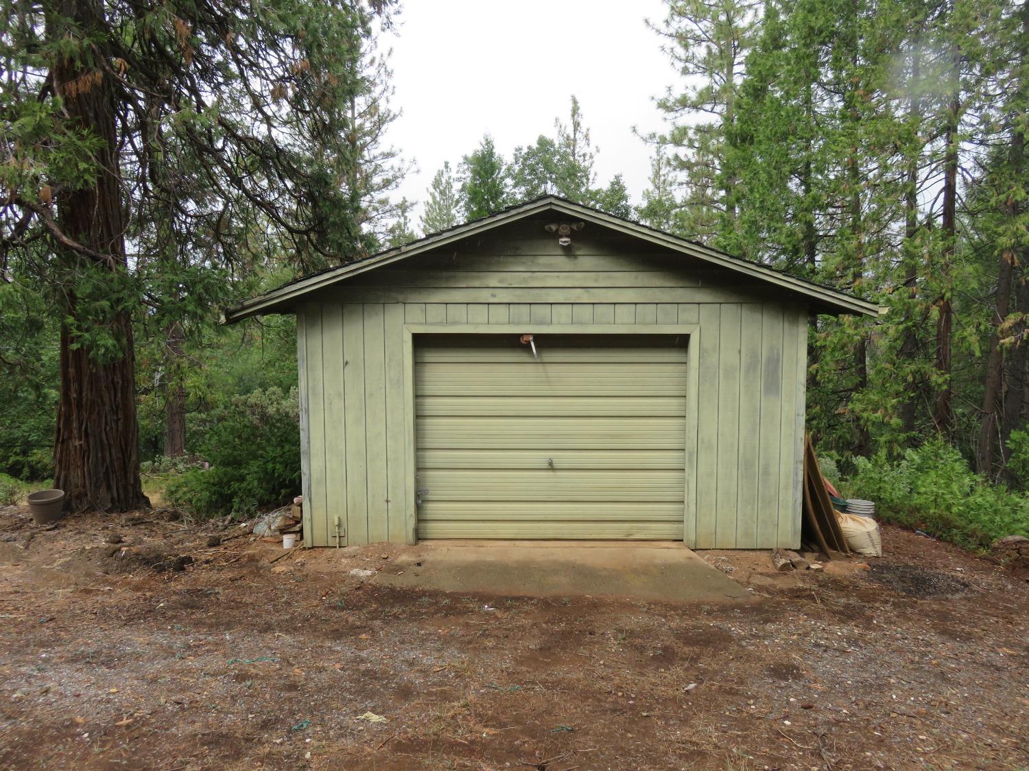 Detail Gallery Image 5 of 34 For 3170 Liberty Hill Rd, Mokelumne Hill,  CA 95245 - 2 Beds | 1 Baths