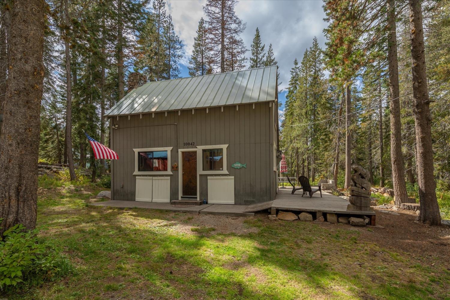 Rusty Lane, Soda Springs, California image 1