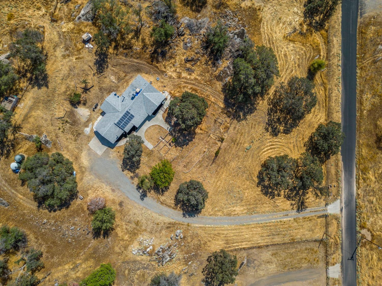 Barn Owl Road, Raymond, California image 2