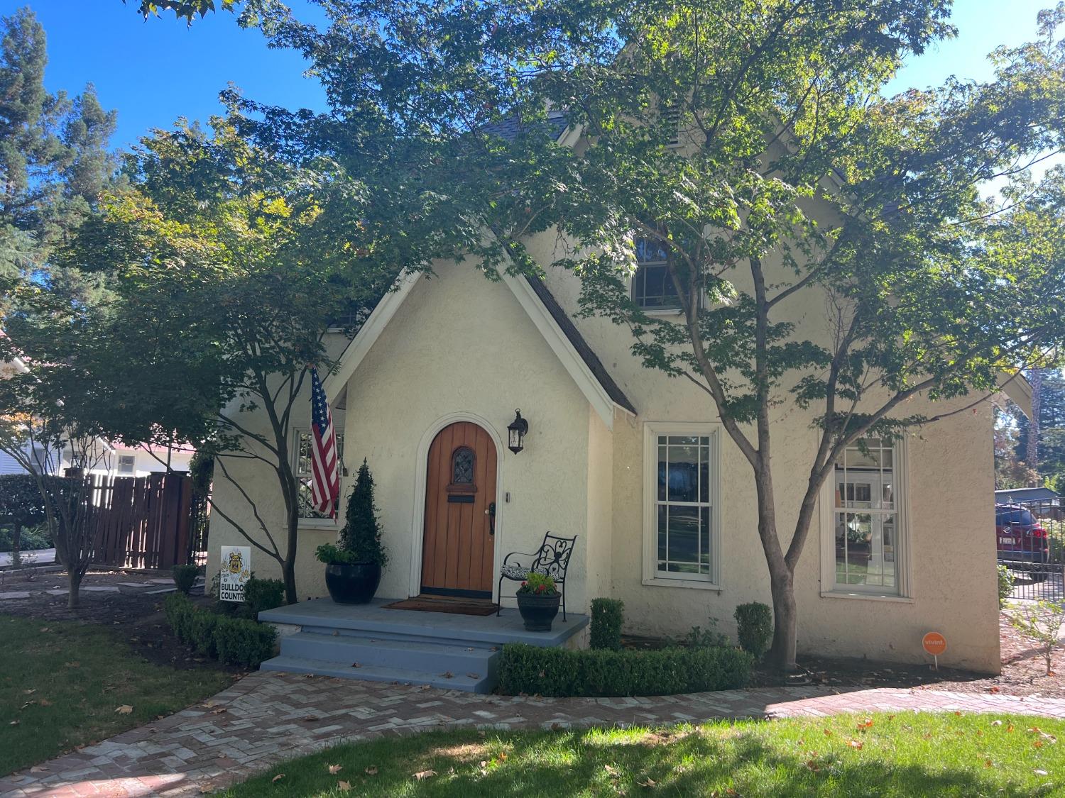 Photo of 1186 N Berkeley in Turlock, CA