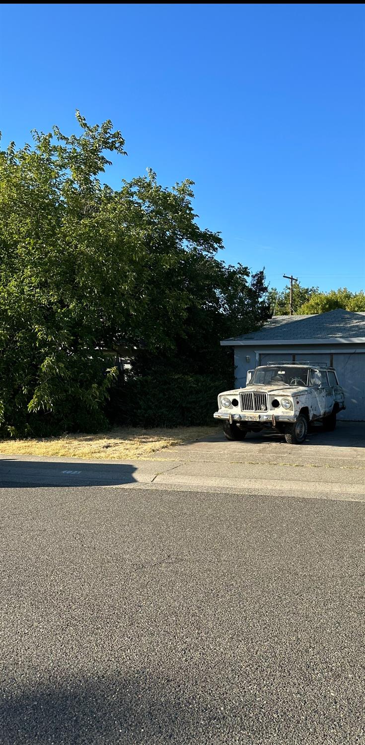 Photo of 4021 Constitution Ave in North Highlands, CA