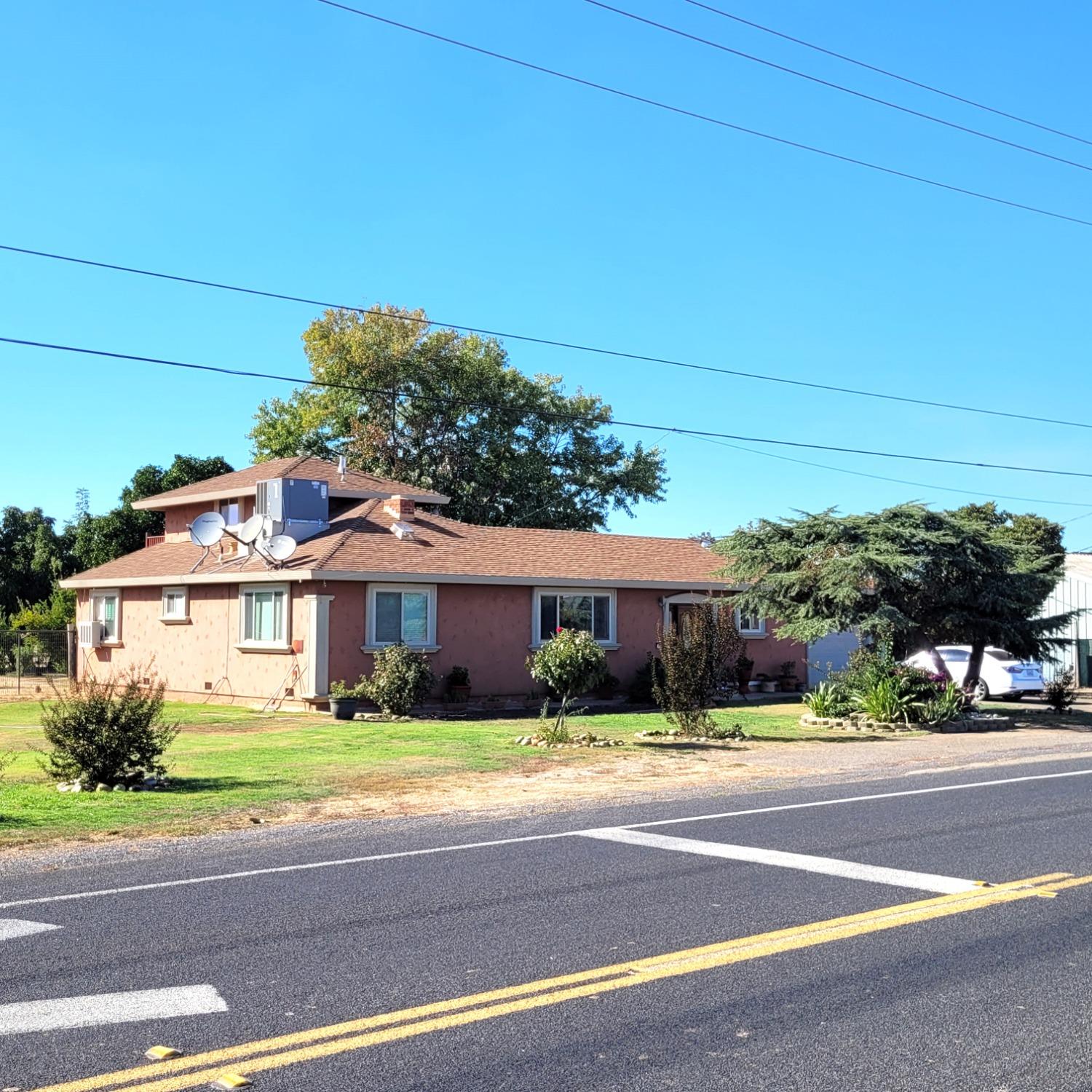 Photo of 5471-1212 N Jack Tone Rd in Stockton, CA