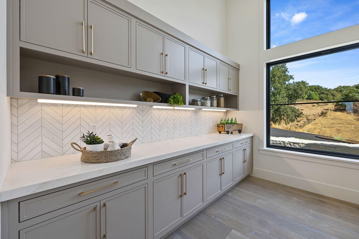 Detail Gallery Image 13 of 57 For 3410 Ashley Creek Dr, Loomis,  CA 95650 - 4 Beds | 4/2 Baths