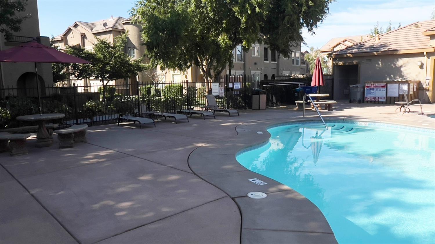Photo #17: 223095682 Listing: Photo #17