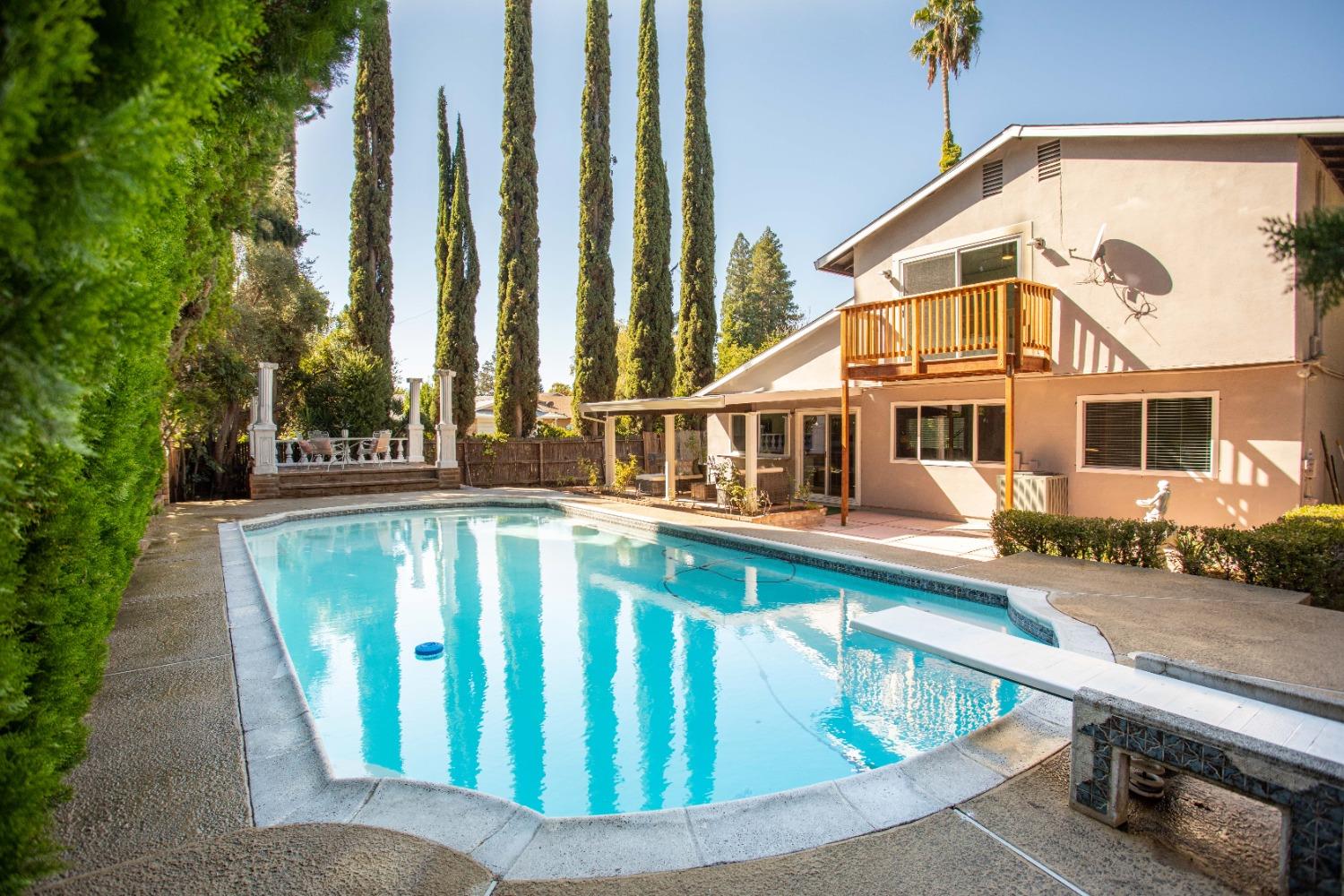 Photo of 2629 Stonehaven Dr in Sacramento, CA