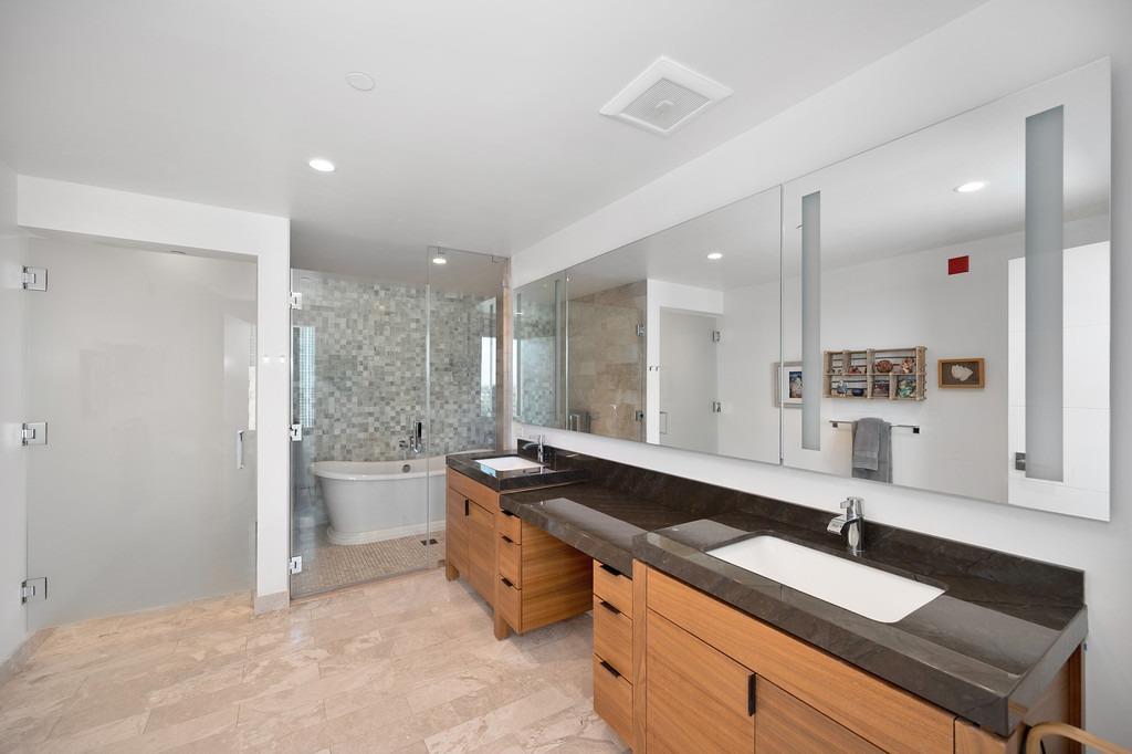 Detail Gallery Image 45 of 92 For 500 J St #1501,  Sacramento,  CA 95814 - 2 Beds | 2/1 Baths