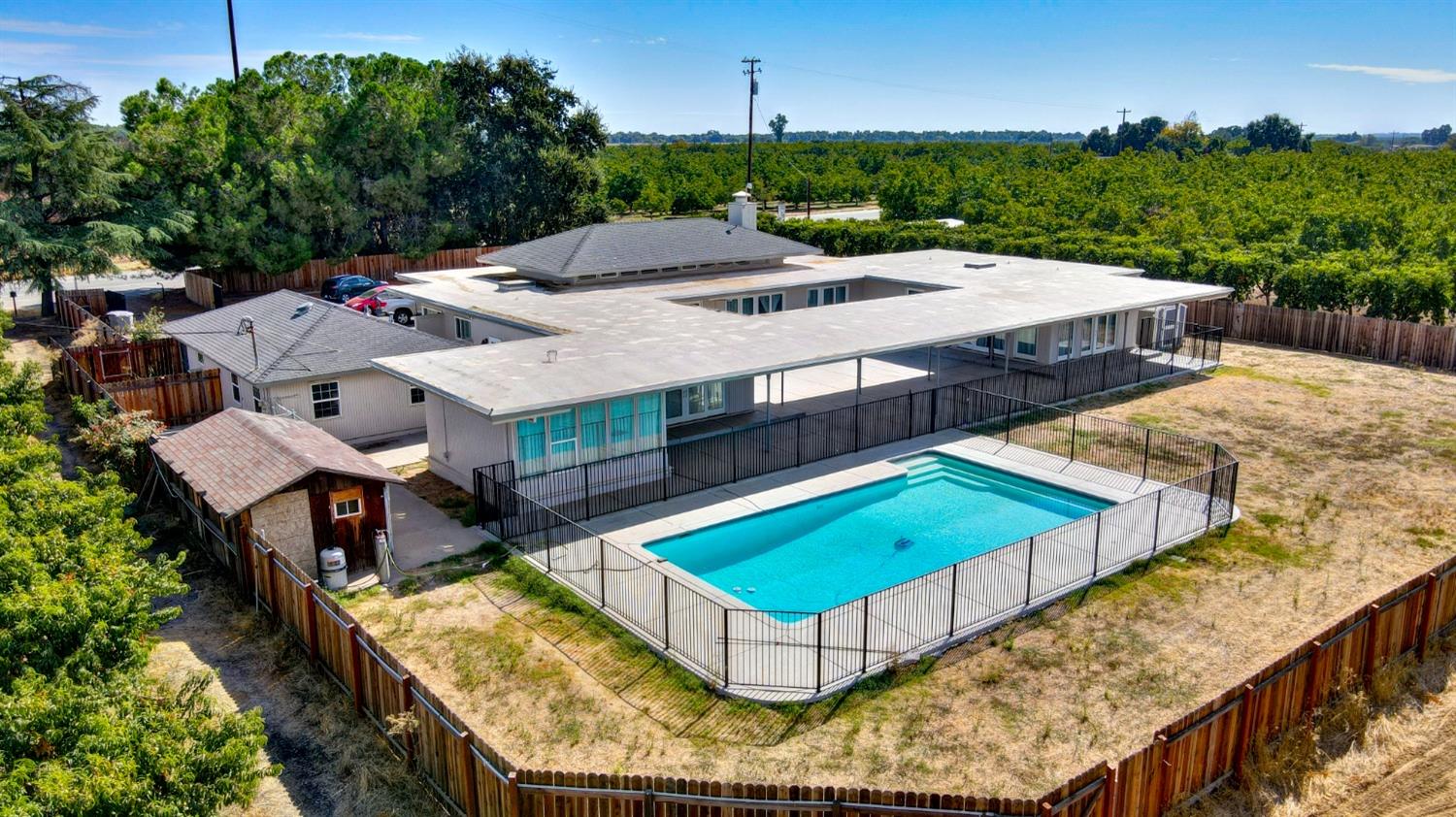 Photo of 8953 Garden Hwy in Yuba City, CA