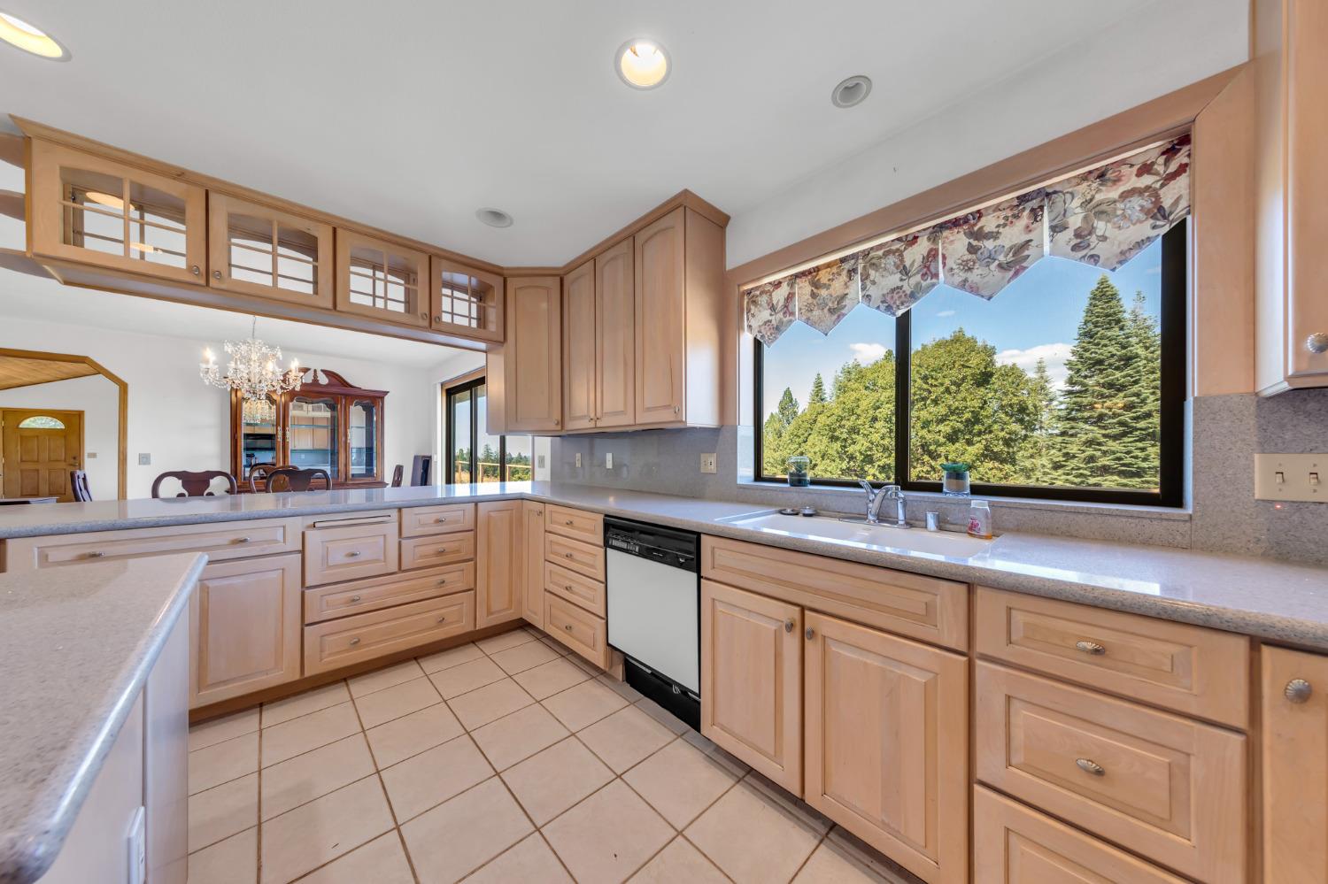 Mace Road, Camino, California image 8