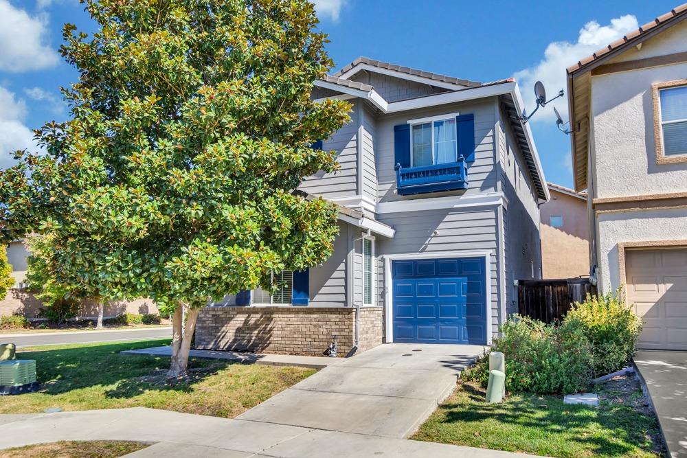 Photo of 4424 Gibraltar St in Sacramento, CA