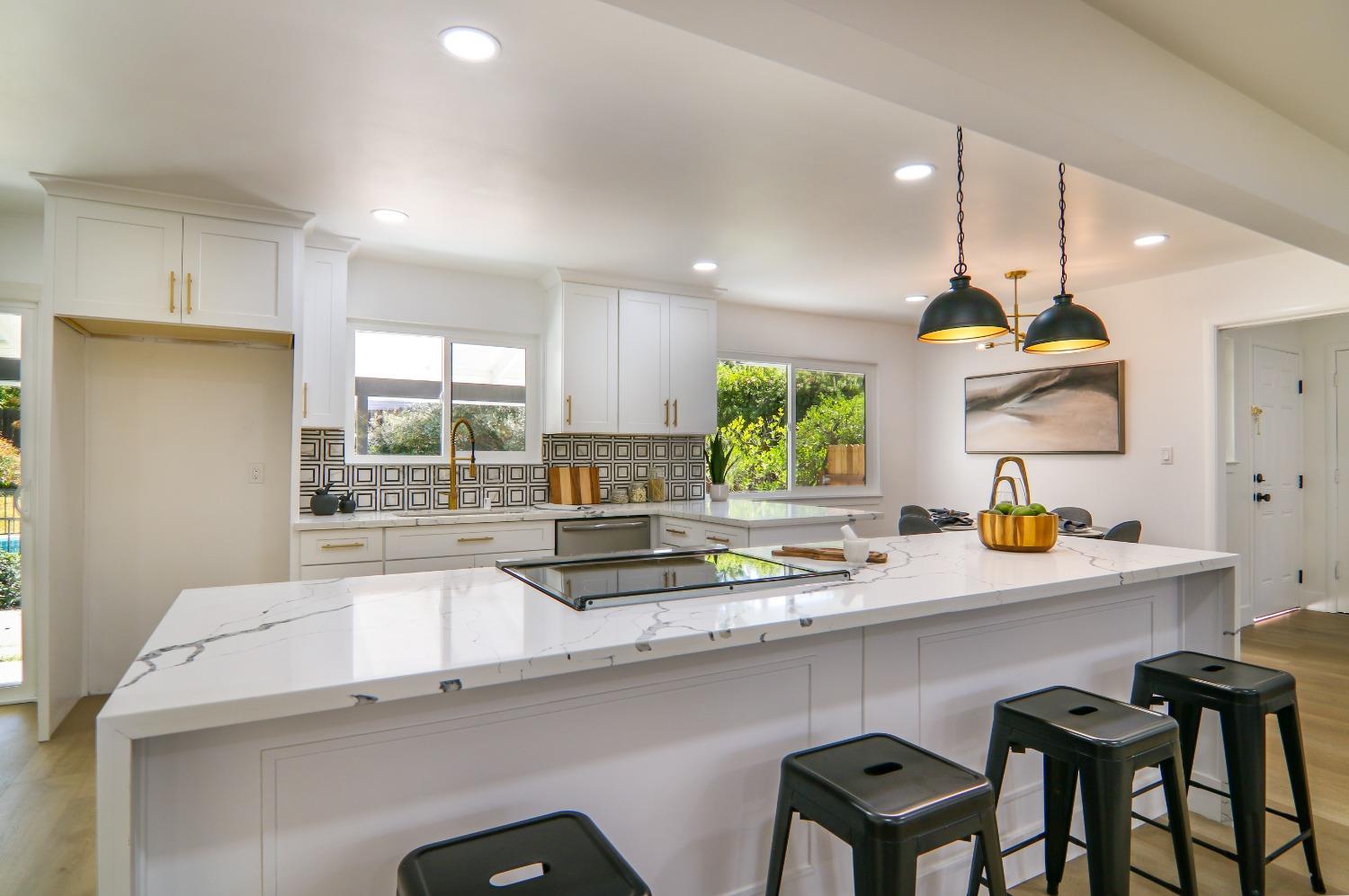 Forrestal Street, Fair Oaks, California image 33