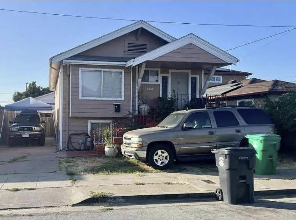 145th Avenue, San Leandro, California image 1