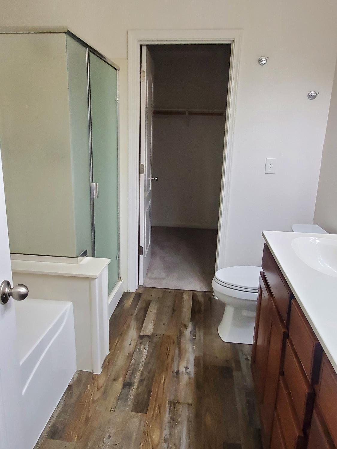 Photo #28: 223096906 Listing: Photo #28