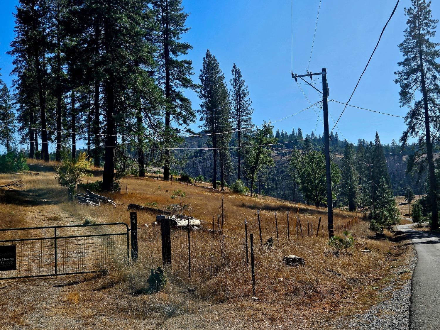 Rustlers Pass, Mountain Ranch, California image 3