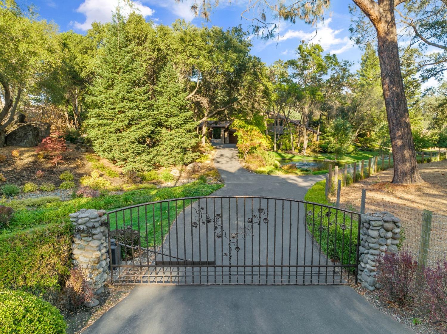 Hidden Oaks Ln, Loomis, California image 8