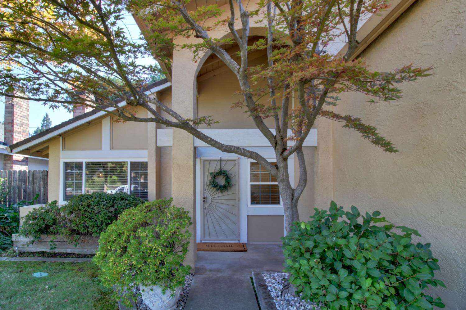 Photo of 8186 Sundance Dr in Orangevale, CA