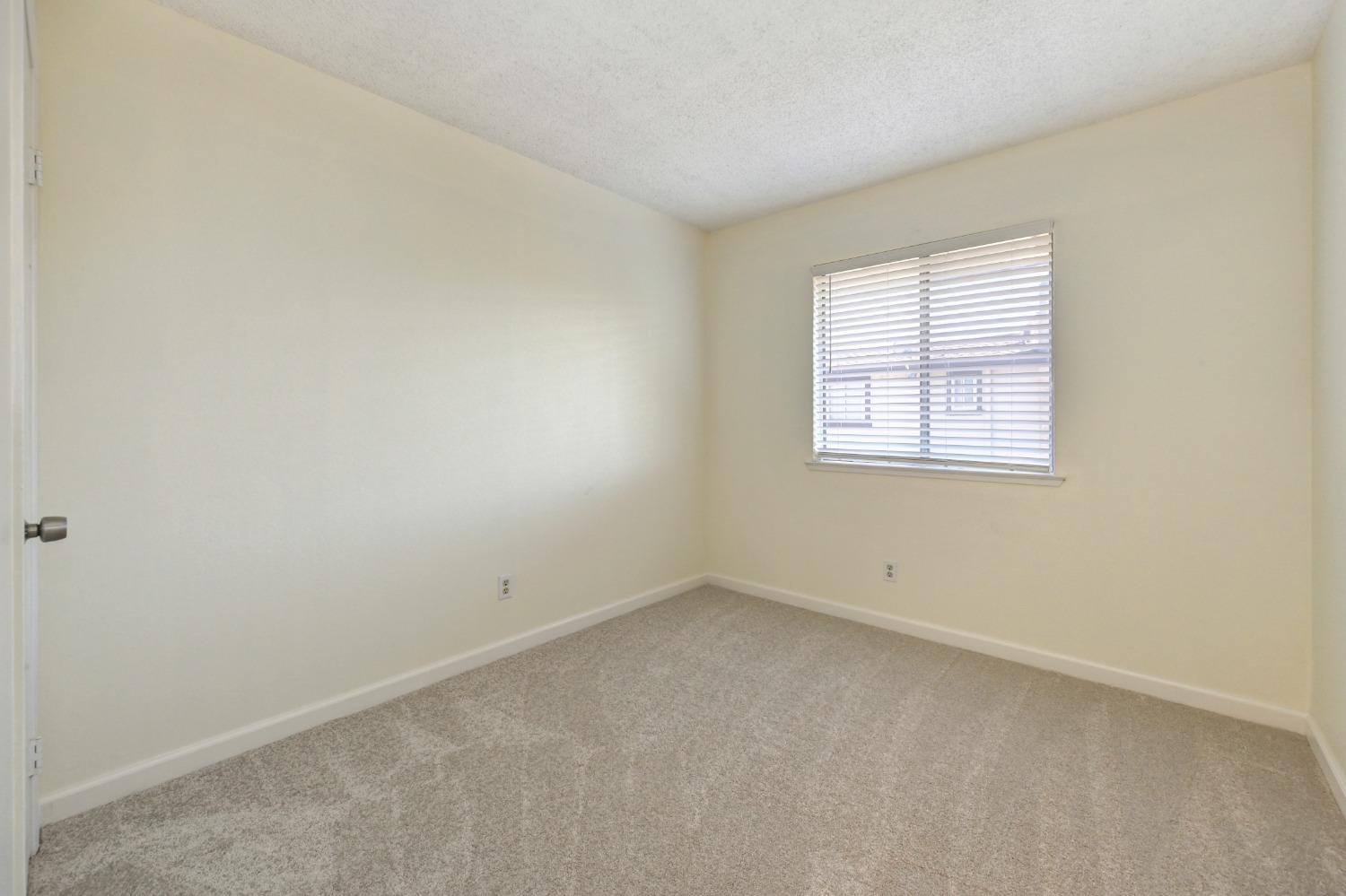 Kimwood Lane, Rancho Cordova, California image 17