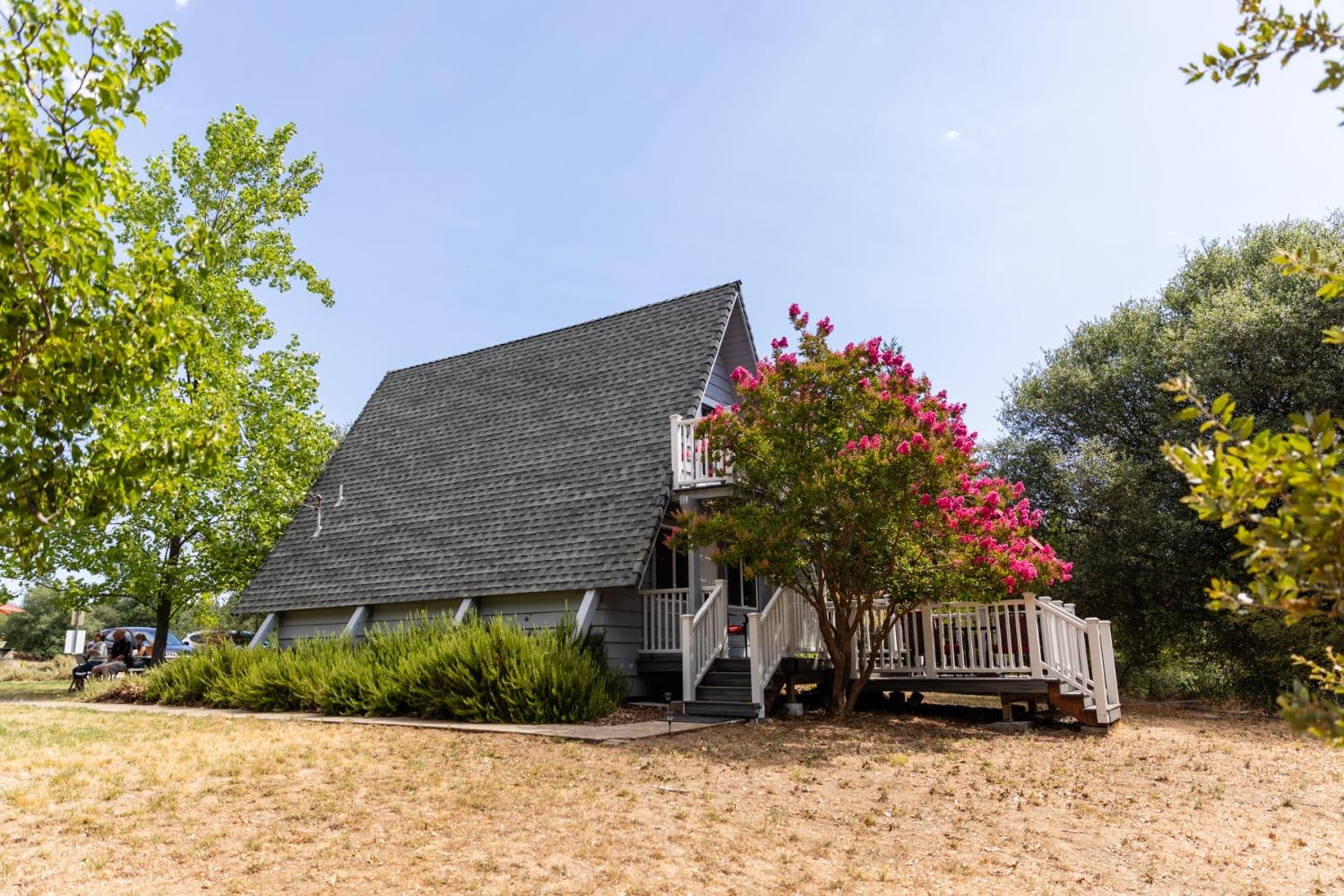 Gray Rock, Somerset, California image 26