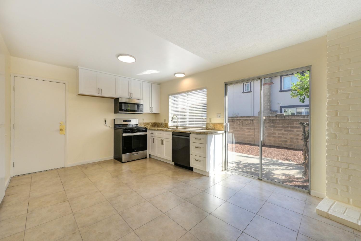 Kimwood Lane, Rancho Cordova, California image 12