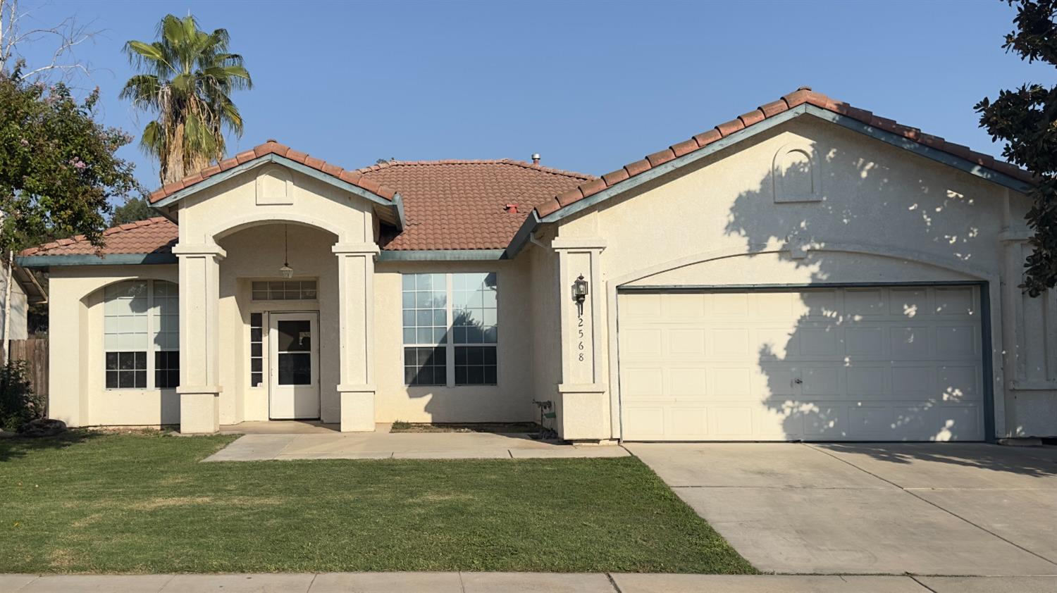 Detail Gallery Image 1 of 1 For 2568 Sunrise Ave, Merced,  CA 95348 - 3 Beds | 2 Baths