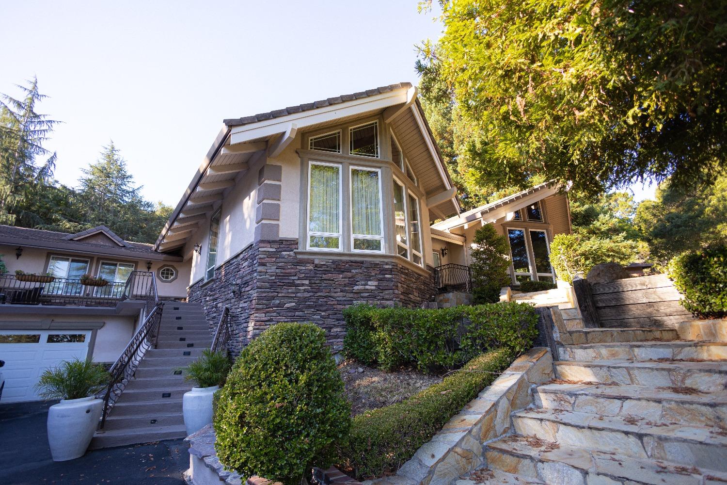 Photo of 215 Montair Dr in Danville, CA