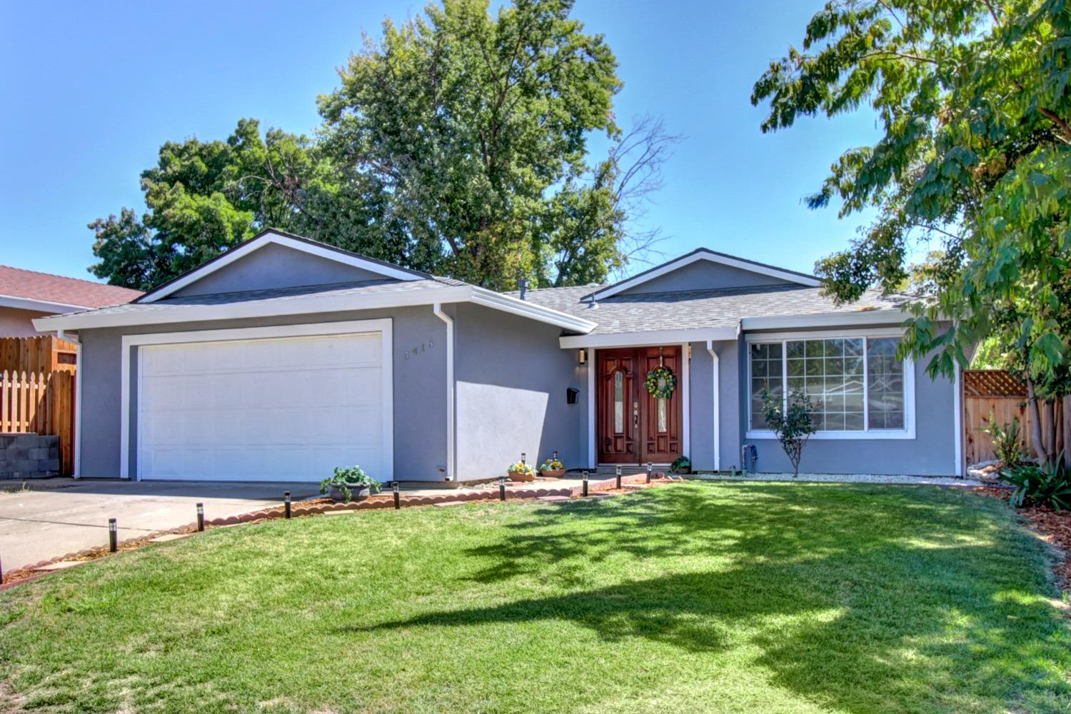 Photo of 5416 Sawtooth Ct in Sacramento, CA