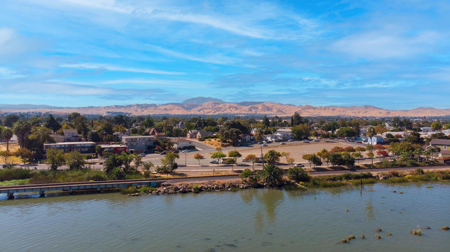 W 3rd Street, Antioch, California image 13