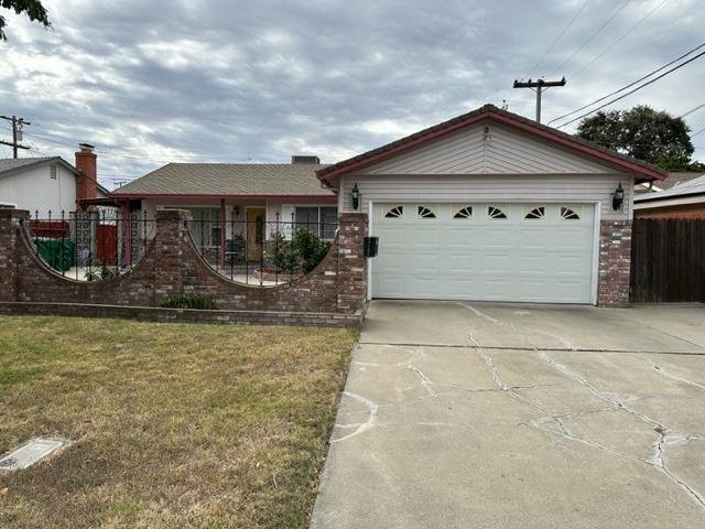Photo of 7205 Inglewood Ave in Stockton, CA