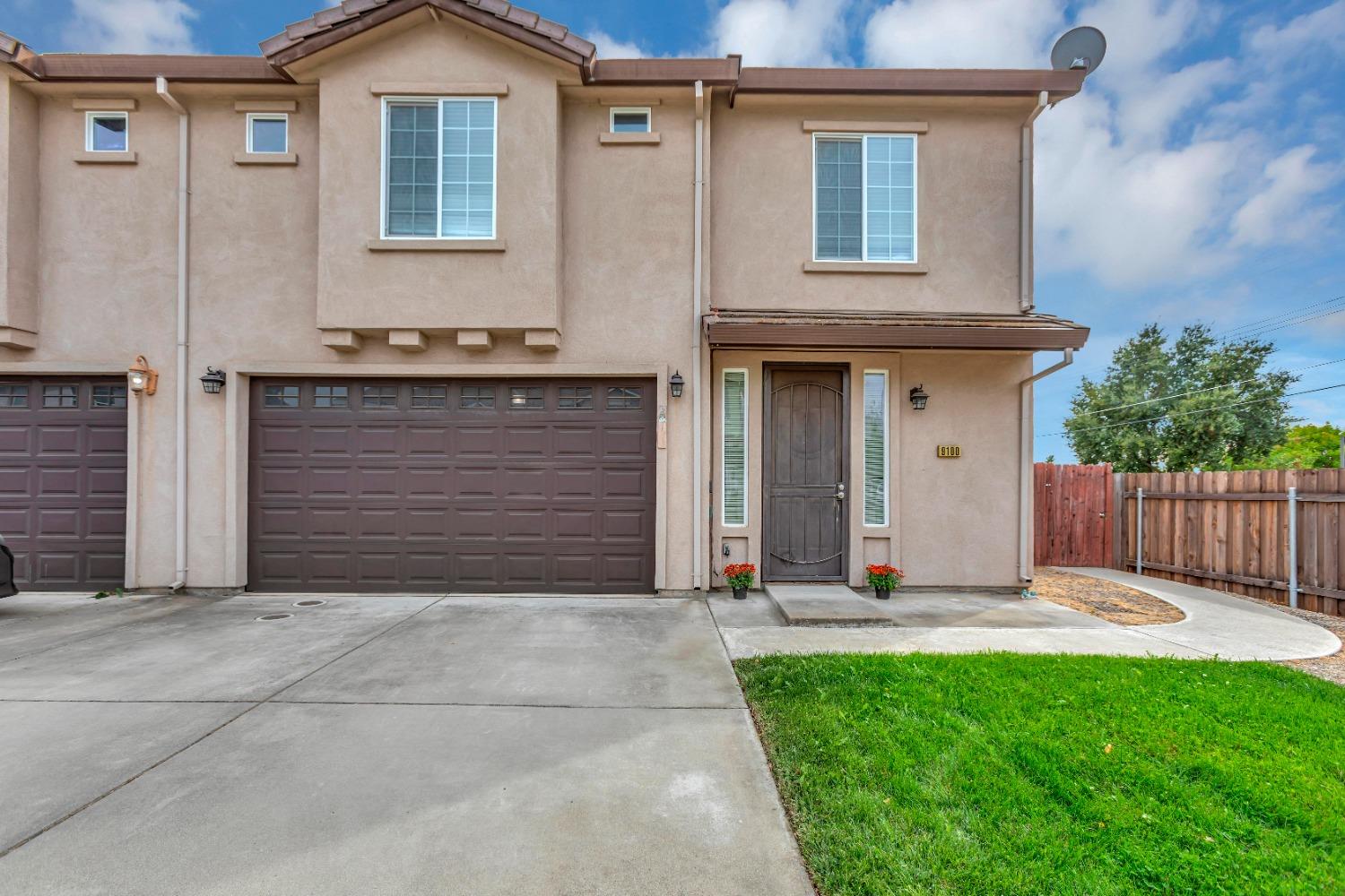Photo of 9100 Echo Point Pl in Orangevale, CA
