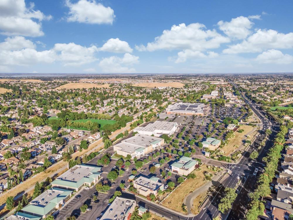 Homestead Court, Antioch, California image 33
