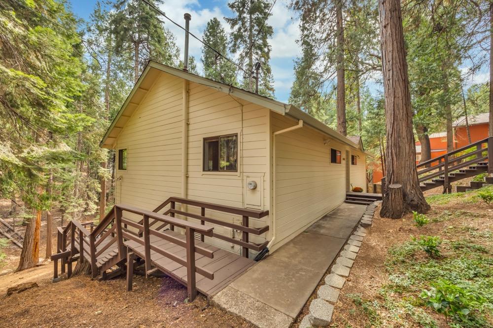 Diamond Drive, Pollock Pines, California image 9