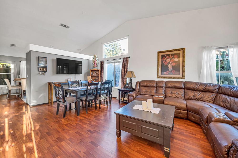 Homestead Court, Antioch, California image 9