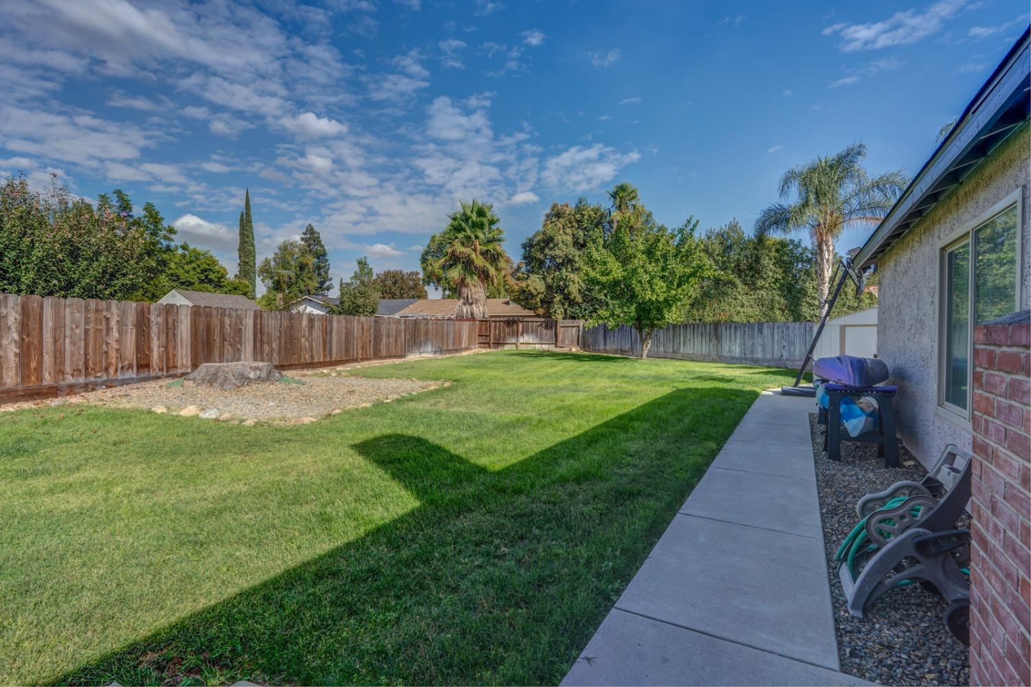 Stacey Court, Atwater, California image 31