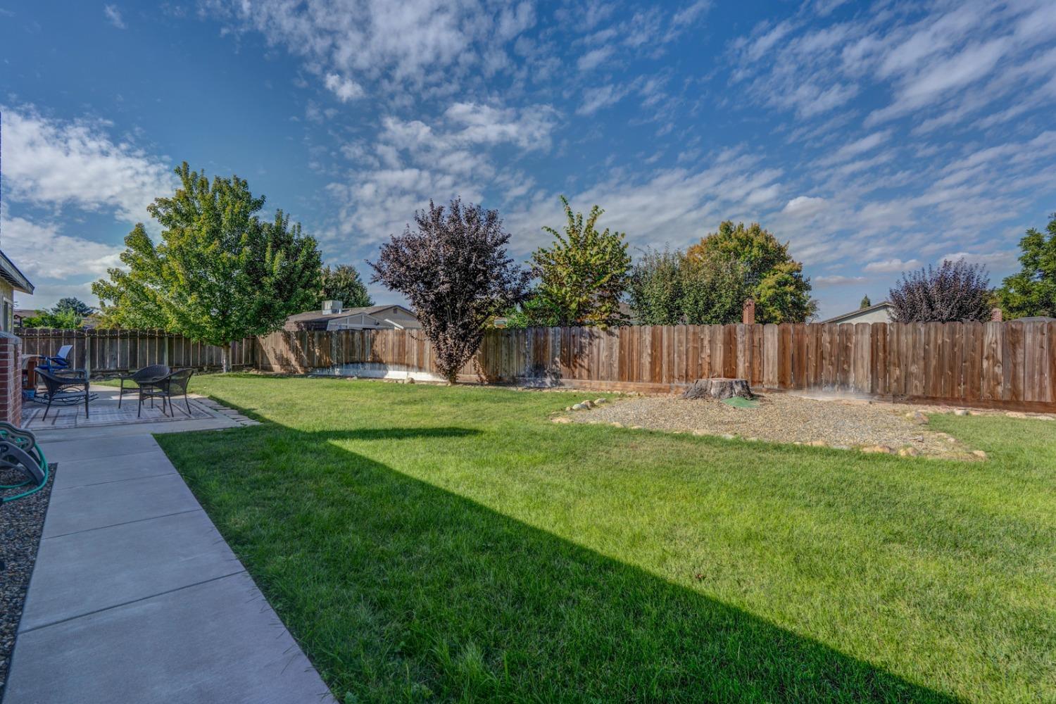 Stacey Court, Atwater, California image 34