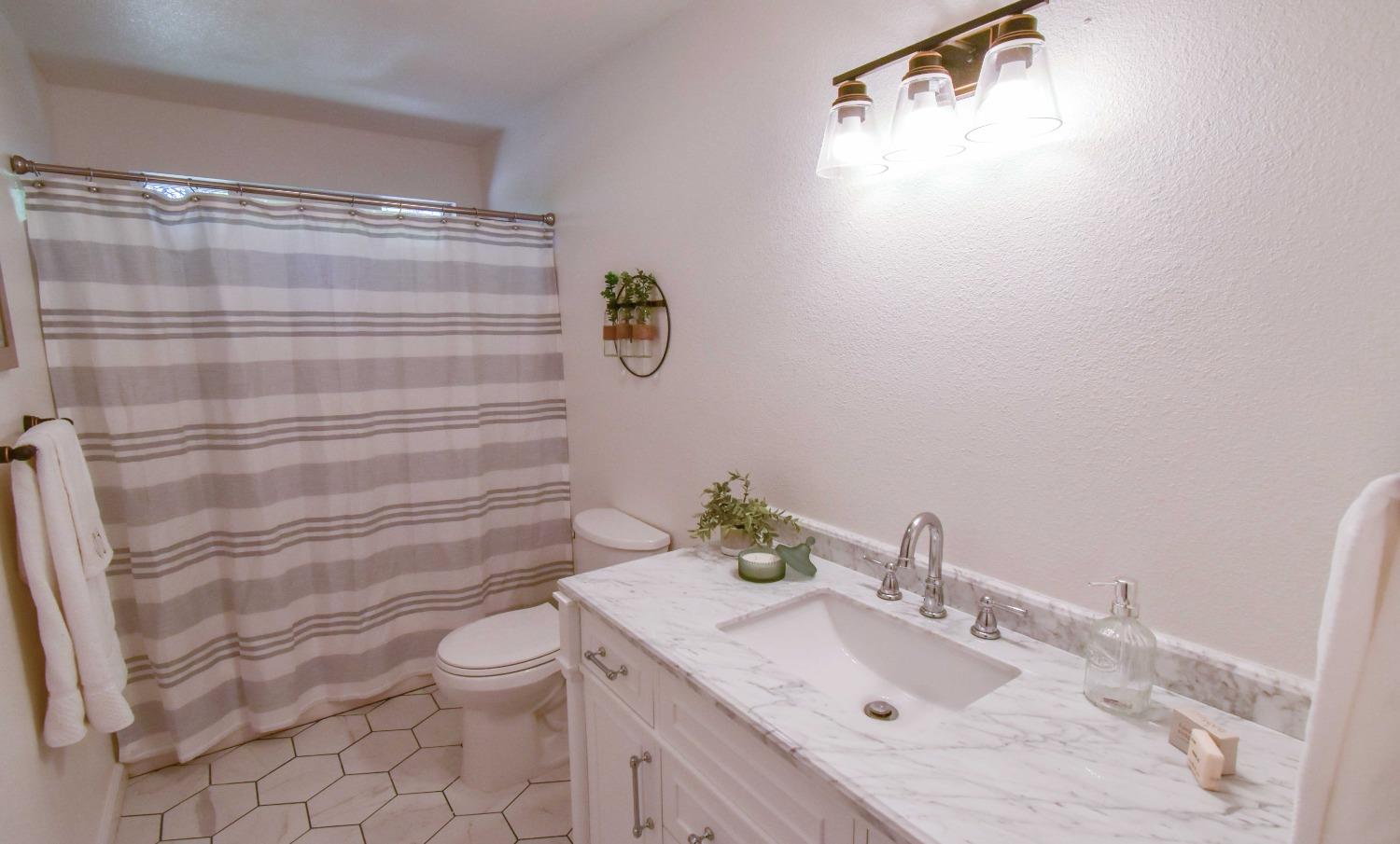 Detail Gallery Image 27 of 52 For 12590 Covington Rd, Sonora,  CA 95370 - 3 Beds | 2 Baths