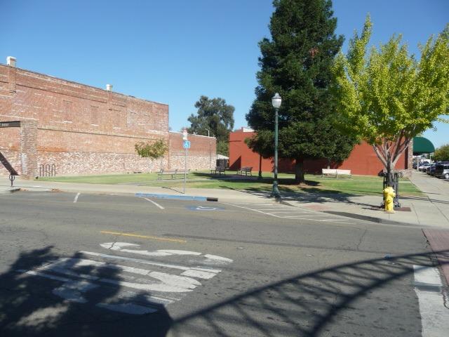 D Street, Marysville, California image 5