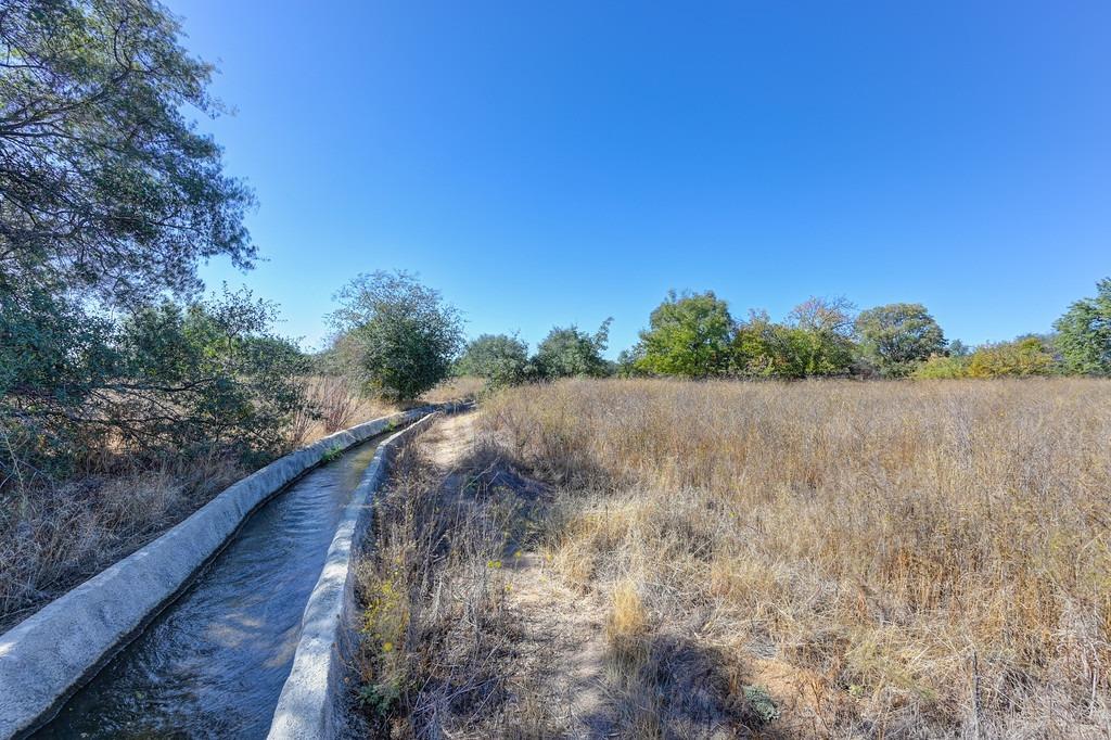 Sierra View Place, Loomis, California image 10