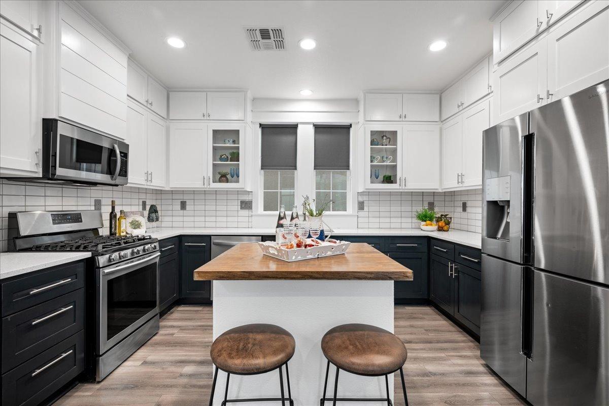 Photo of 4931 Lieto Wy in Sacramento, CA
