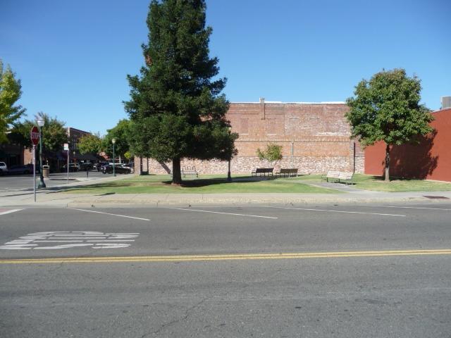Photo of 301 D St in Marysville, CA