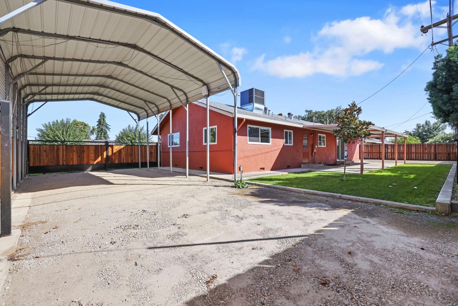 E Clinton Avenue, Atwater, California image 37