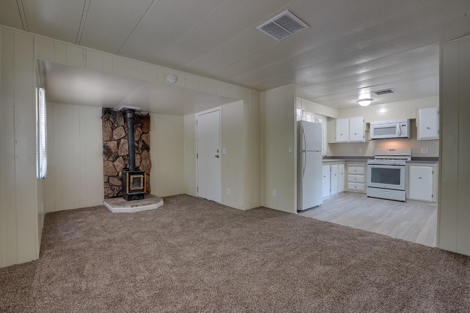 Detail Gallery Image 9 of 21 For 3950 Hwy 4 25, Avery,  CA 95224 - 1 Beds | 1 Baths