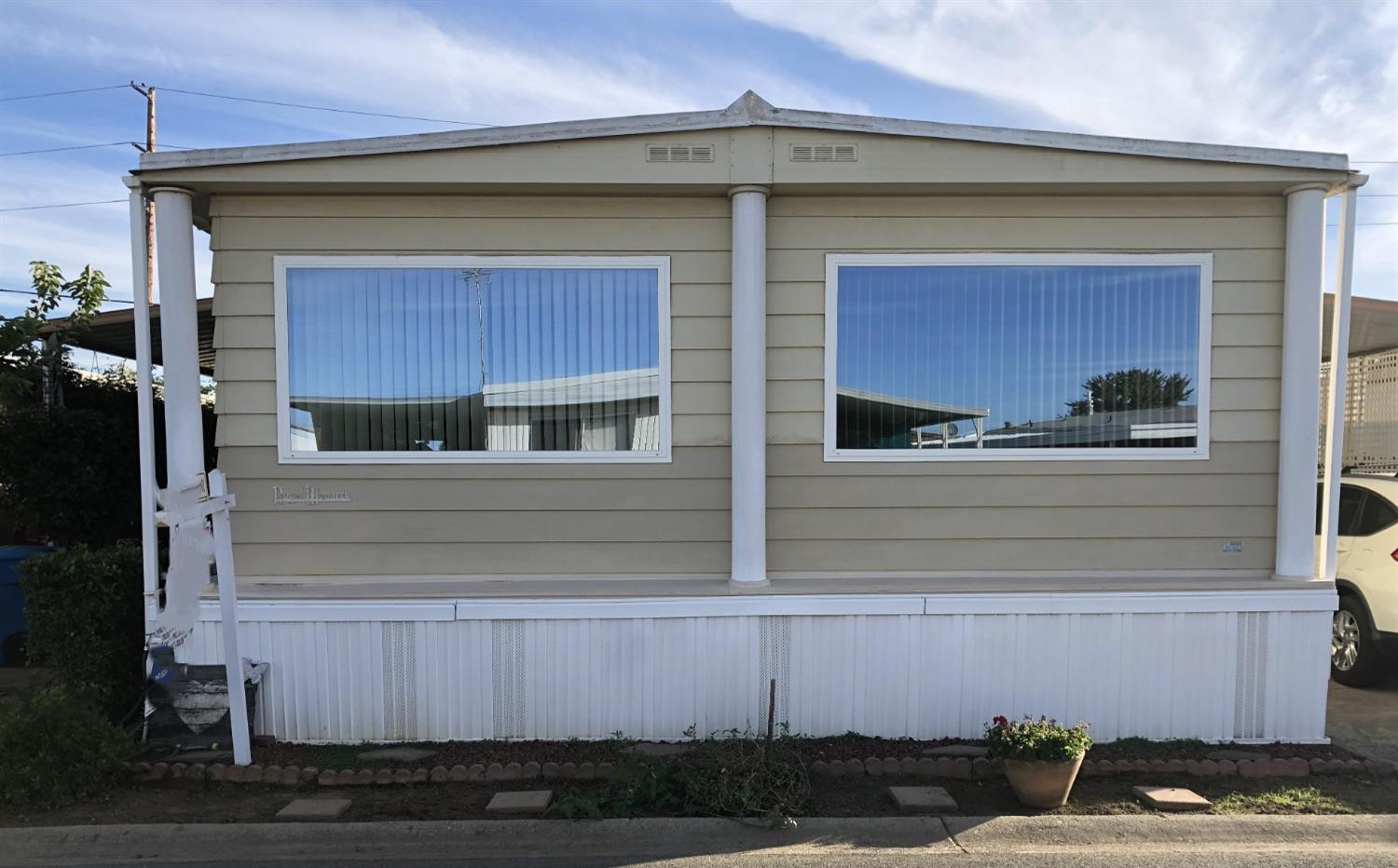 Photo of 1155 Pease Rd #5 in Yuba City, CA
