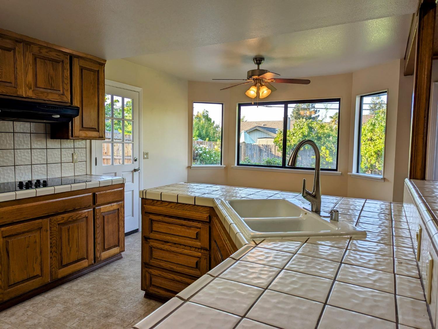 Walnut Hills Way, Fair Oaks, California image 10