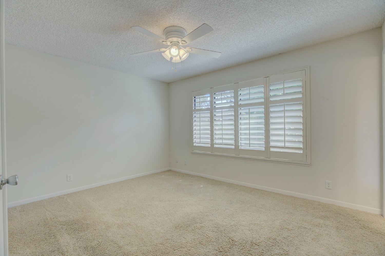 Photo #14: 223099533 Listing: Photo #14