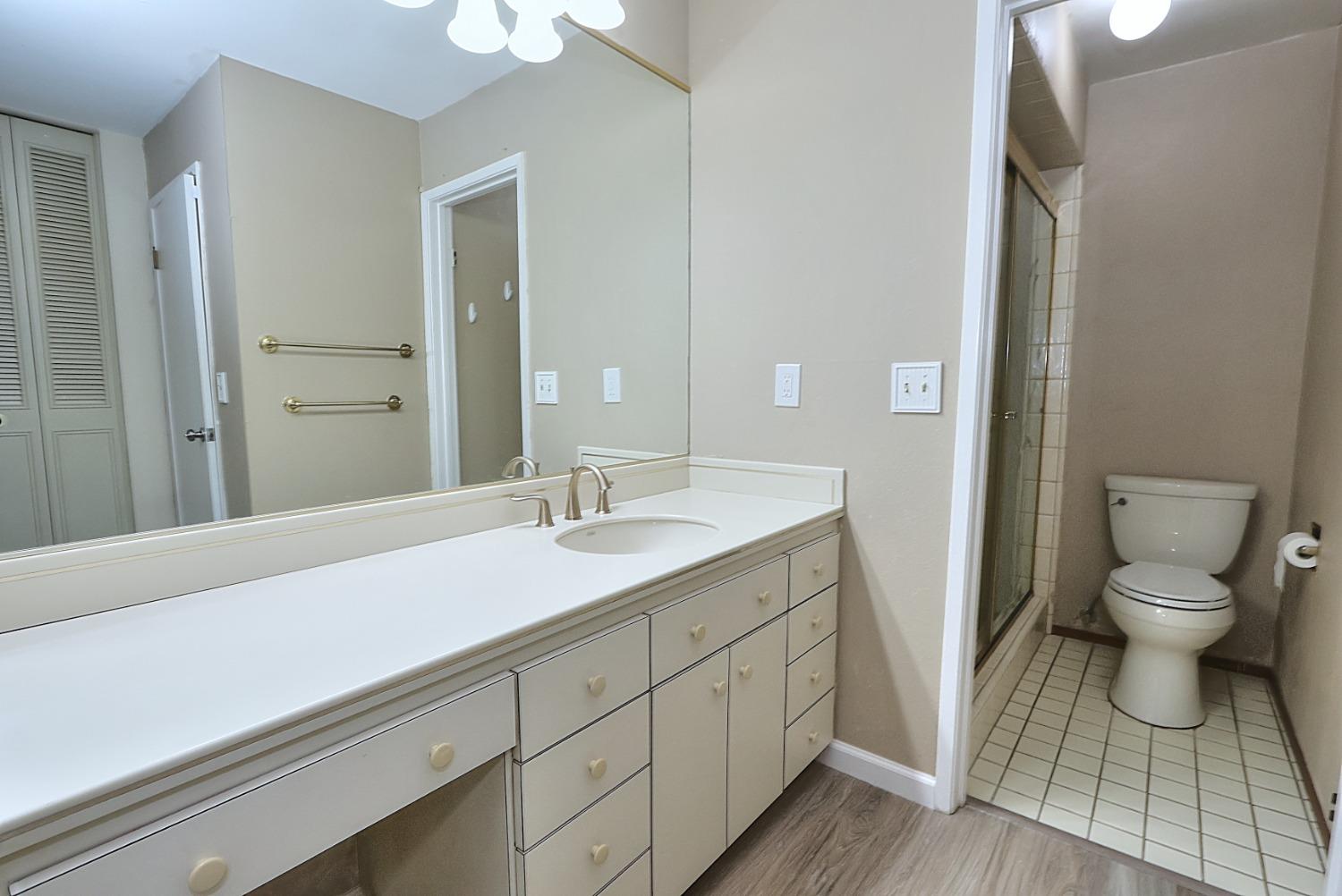 Photo #21: 223100994 Listing: Photo #21